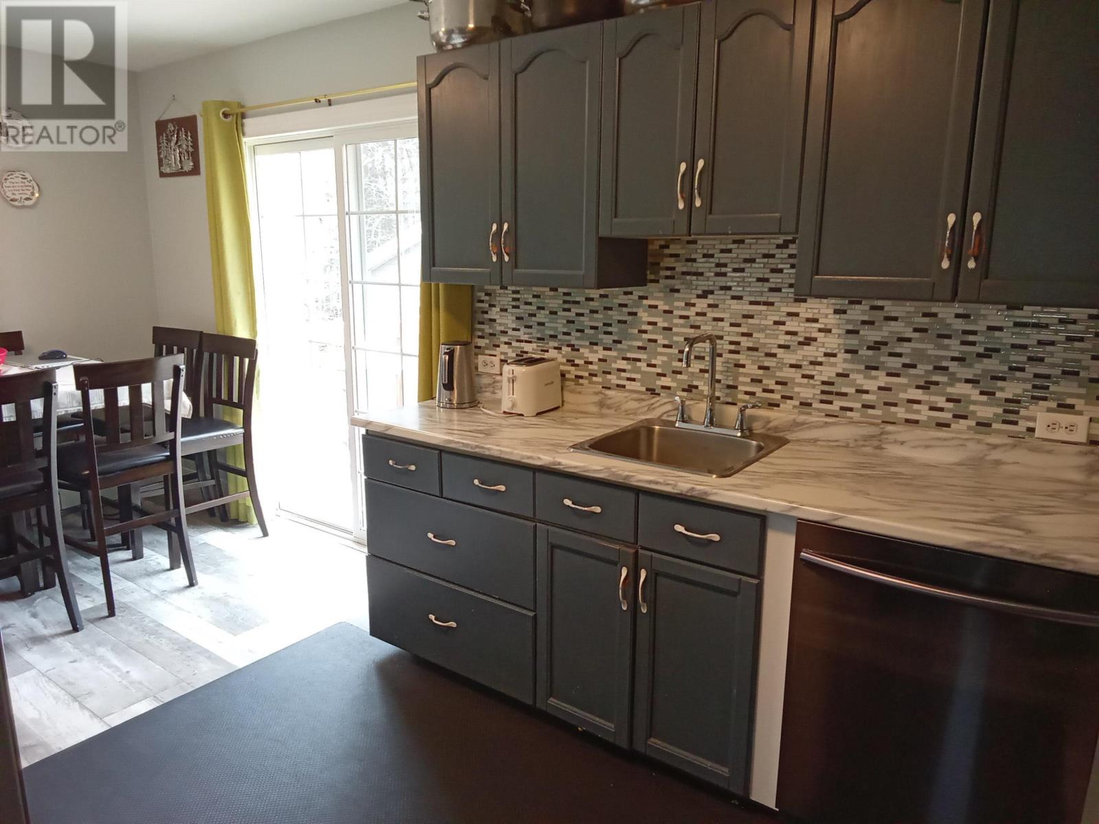 1082 College Road, Valley, Nova Scotia  B6L 3H1 - Photo 6 - 202505166