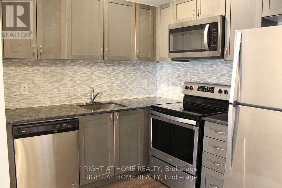 Property at 17 - 6 BICKNELL AVENUE image 3