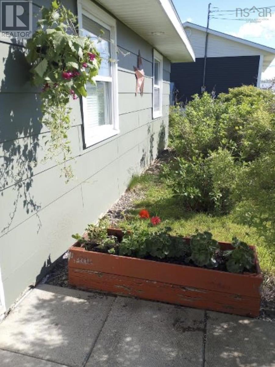 230 Waterview Street, New Waterford, Nova Scotia  B1H 3G4 - Photo 33 - 202505293