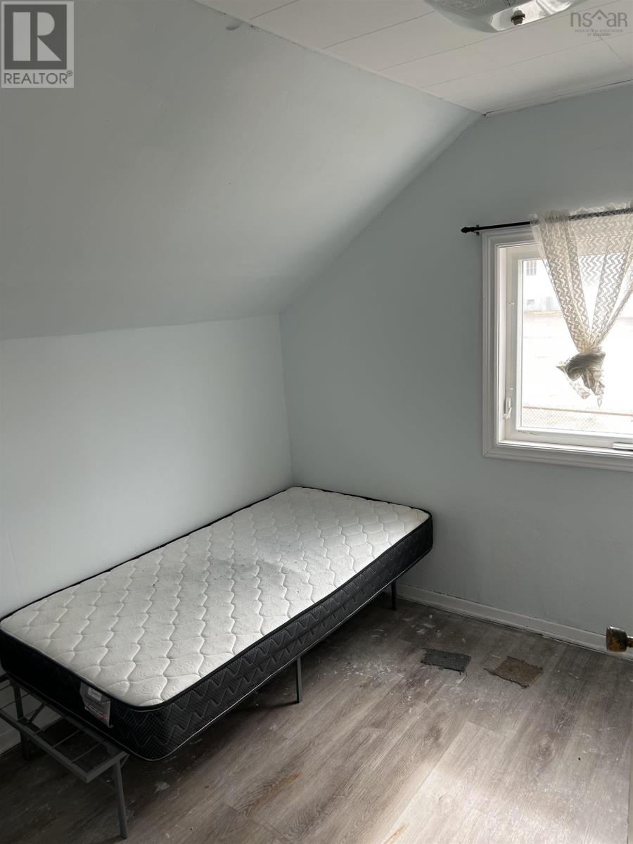 45 Ashby Road, Sydney, Nova Scotia  B1S 2Z9 - Photo 10 - 202505332