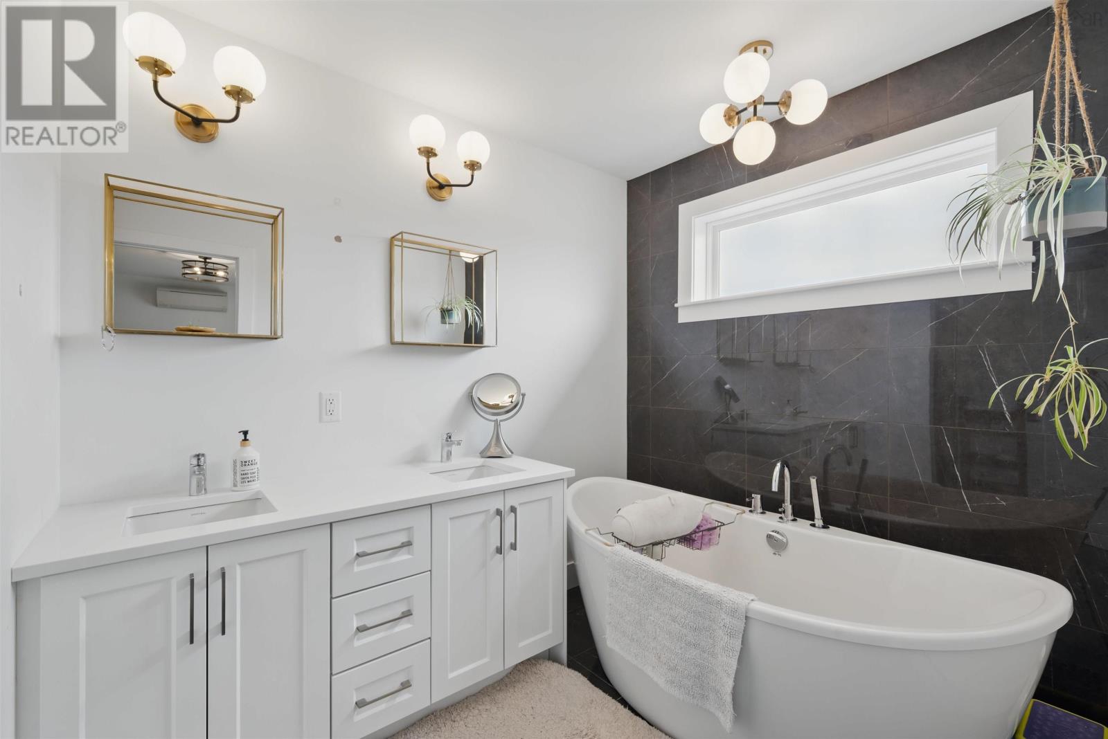 389 Marketway Lane, Timberlea, Nova Scotia  B3T 0K9 - Photo 16 - 202505634