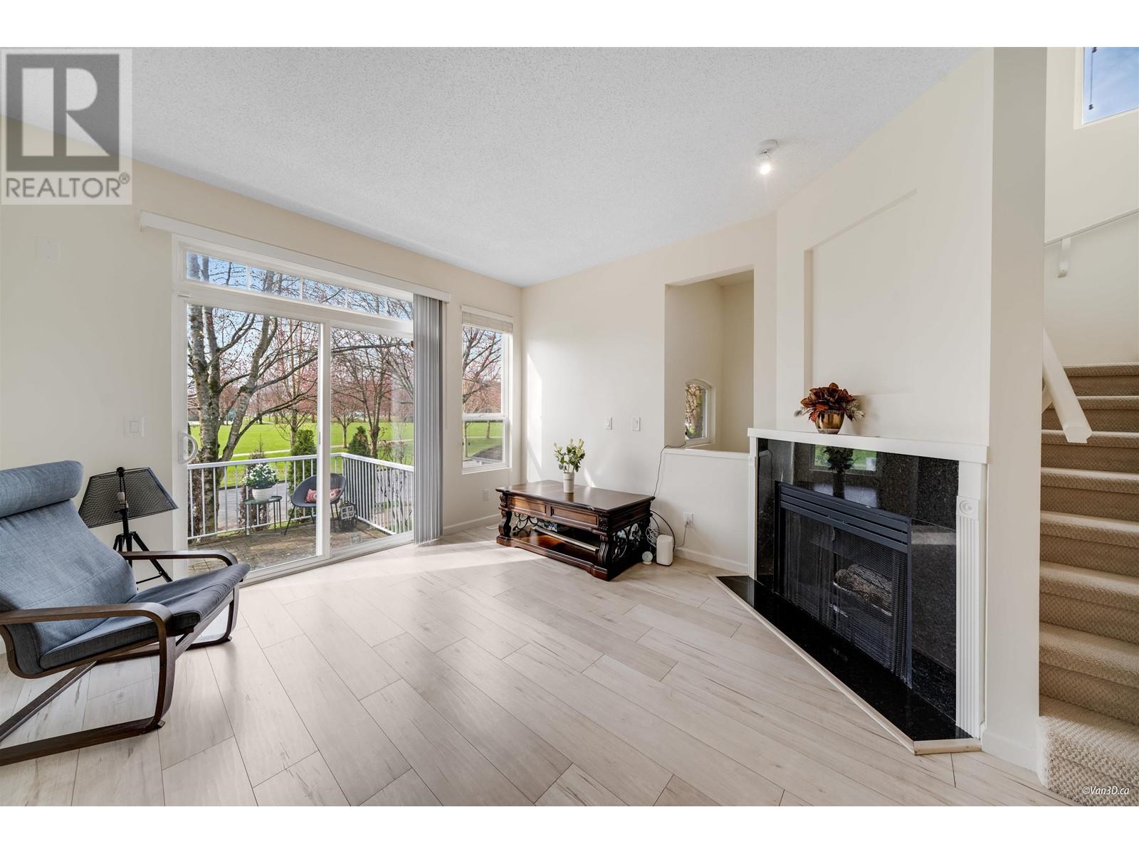 1 5840 Dover Crescent, Richmond, British Columbia  V7C 5P4 - Photo 5 - R2981506