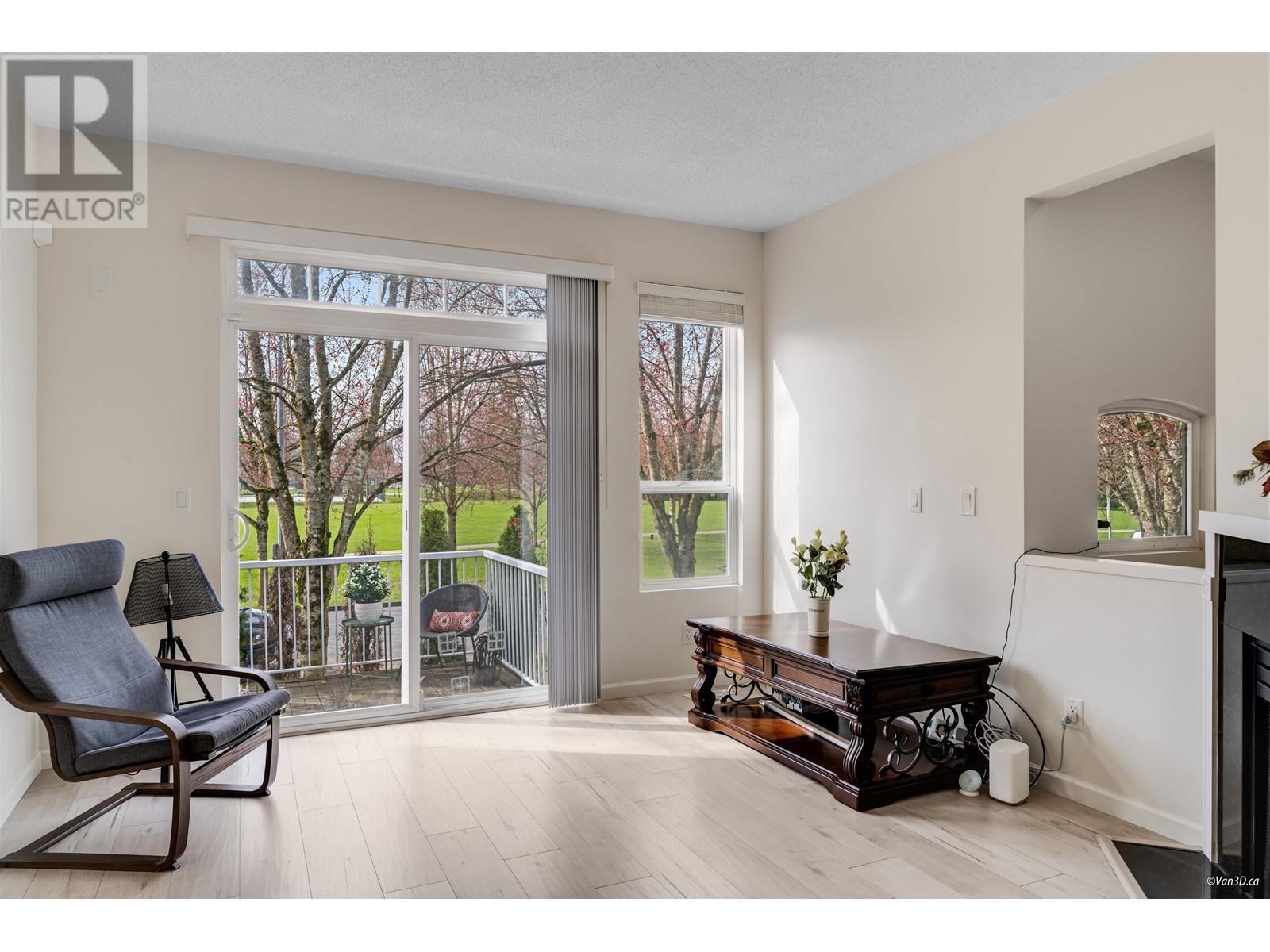 1 5840 Dover Crescent, Richmond, British Columbia  V7C 5P4 - Photo 2 - R2981506