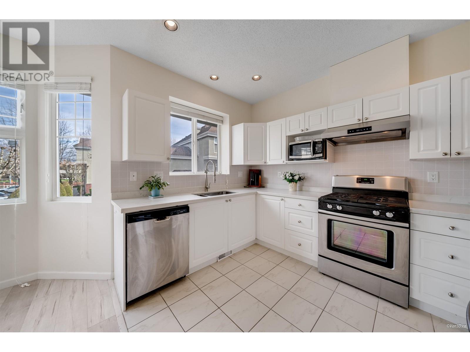 1 5840 Dover Crescent, Richmond, British Columbia  V7C 5P4 - Photo 15 - R2981506