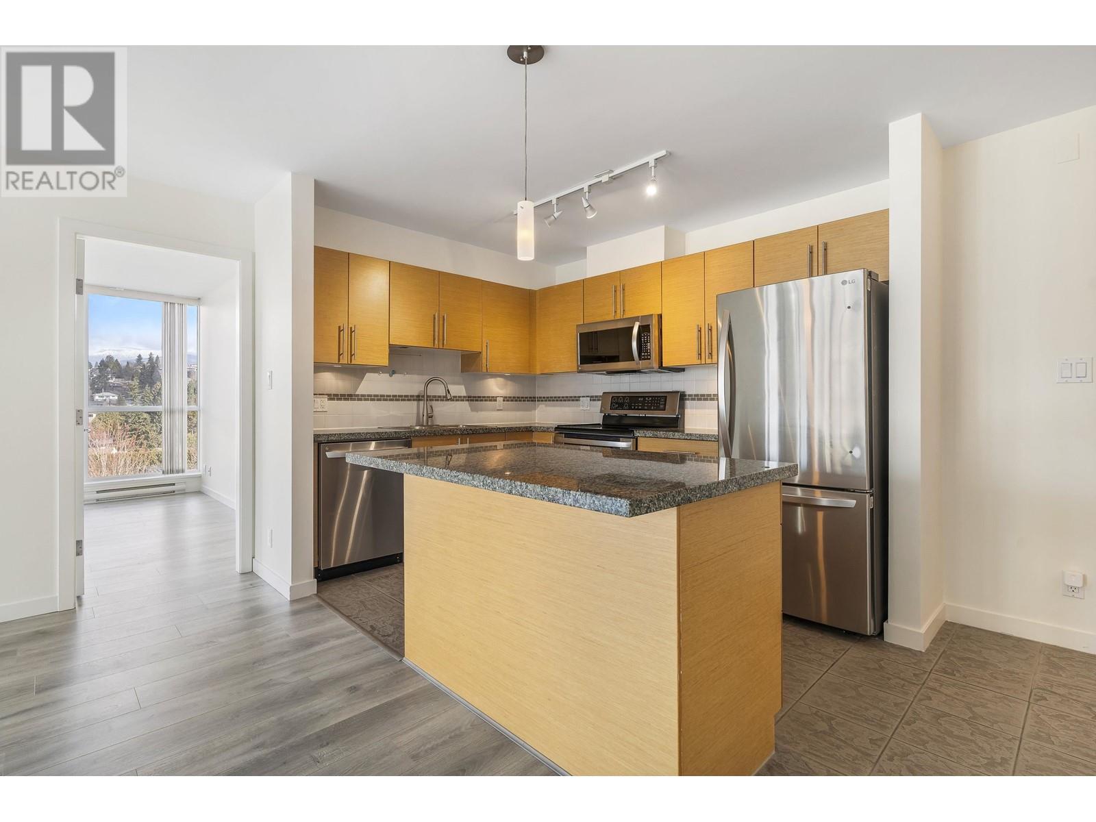 Listing Picture 14 of 30 : 1106 5611 GORING STREET, Burnaby / 本拿比 - 魯藝地產 Yvonne Lu Group - MLS Medallion Club Member