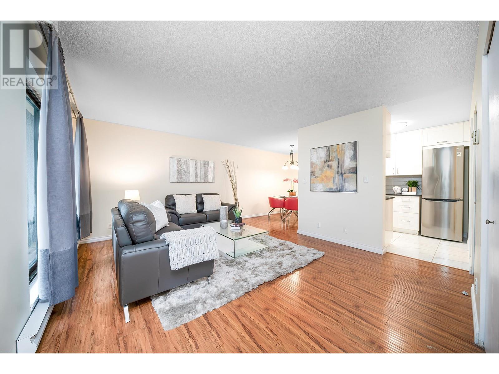 Listing Picture 5 of 18 : 212 8651 WESTMINSTER HIGHWAY, Richmond / 烈治文 - 魯藝地產 Yvonne Lu Group - MLS Medallion Club Member