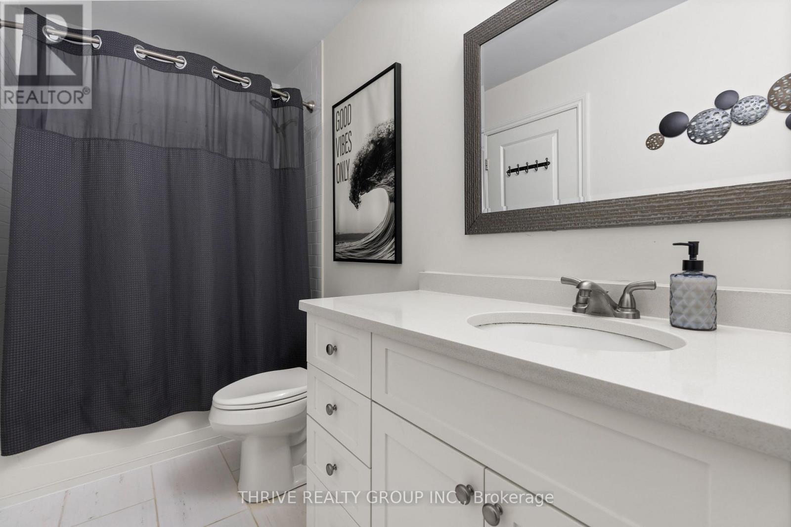 Photo 22 of 40 for 2201 - 330 Ridout Street N