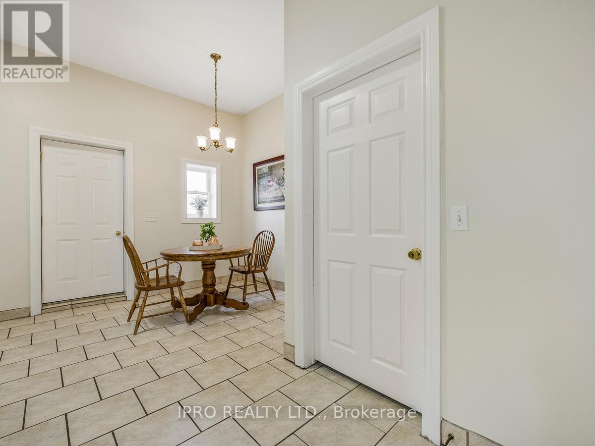 1308 King Street E, Cambridge, Ontario  N3H 3R1 - Photo 14 - X12039601
