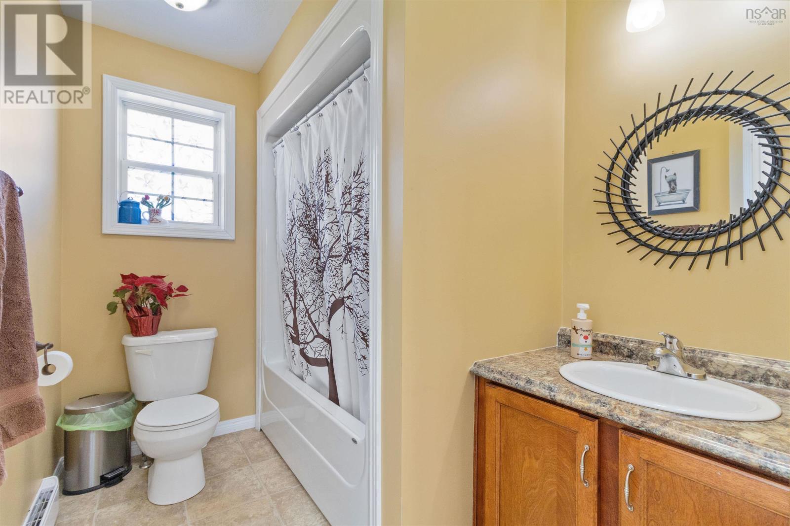 579 Highway 1, Mount Uniacke, Nova Scotia  B0N 1Z0 - Photo 27 - 202505718