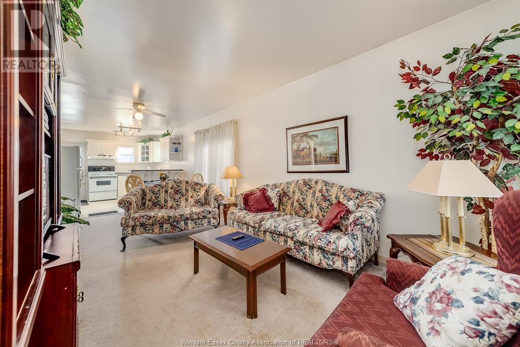 Property at 534 CALIFORNIA image 5