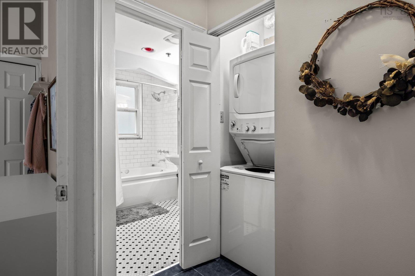 4 1061 South Park Street, Halifax, Nova Scotia  B3H 2W5 - Photo 24 - 202505727