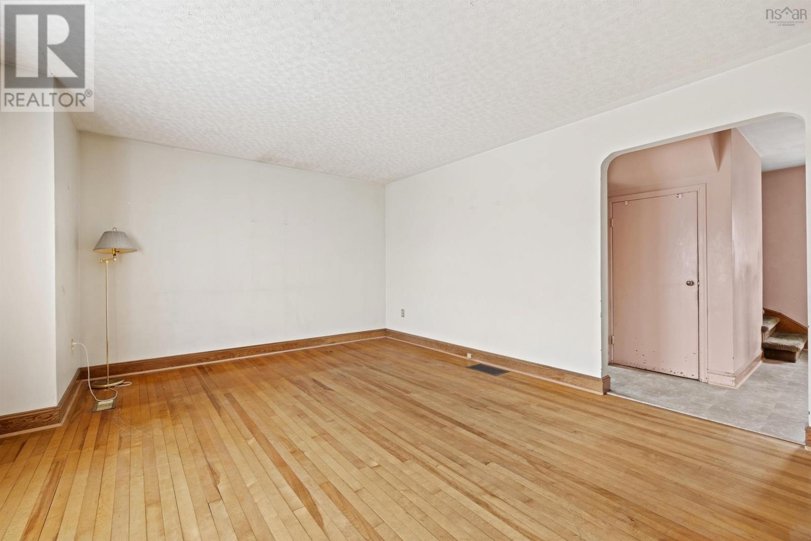 22 Meadowview Drive, Bedford, Nova Scotia  B4A 2C2 - Photo 15 - 202505731