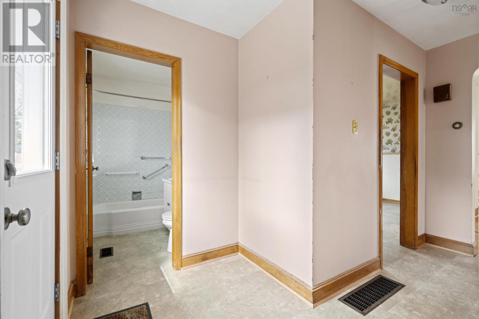 22 Meadowview Drive, Bedford, Nova Scotia  B4A 2C2 - Photo 28 - 202505731