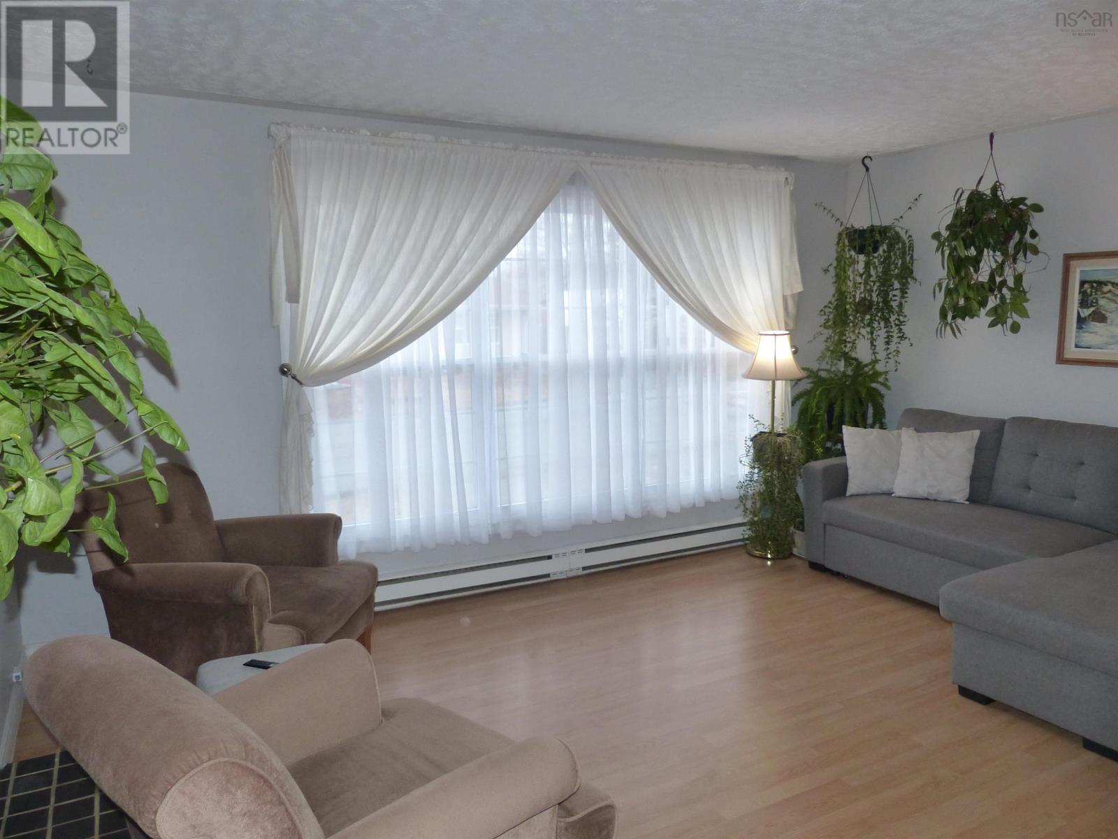 72 Nordic Crescent, Lower Sackville, Nova Scotia  B4C 2E5 - Photo 3 - 202505628