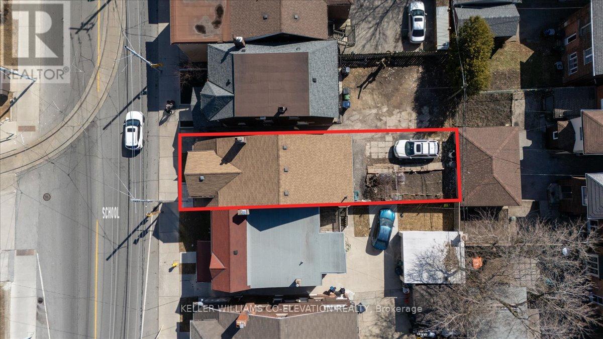 Property at 172 OAKWOOD AVENUE image 5