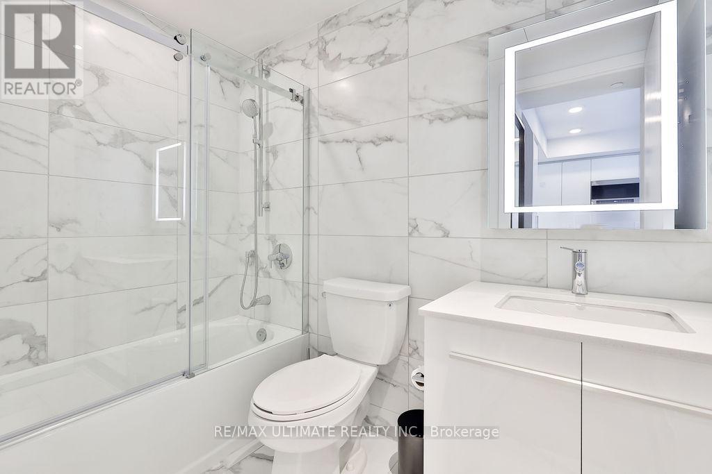 1805 - 8 Cumberland Street, Toronto, Ontario  M4W 0B6 - Photo 11 - C12039673