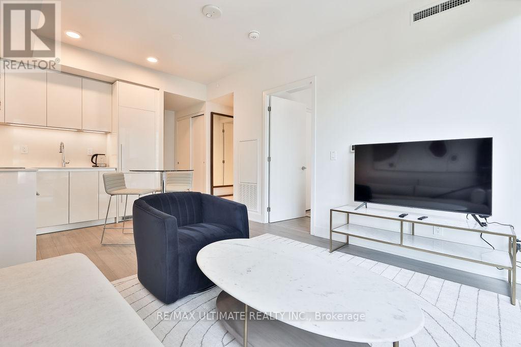 1805 - 8 Cumberland Street, Toronto, Ontario  M4W 0B6 - Photo 16 - C12039673