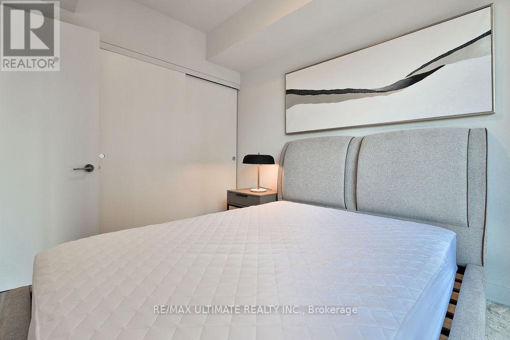 1805 - 8 Cumberland Street, Toronto, Ontario  M4W 0B6 - Photo 29 - C12039673