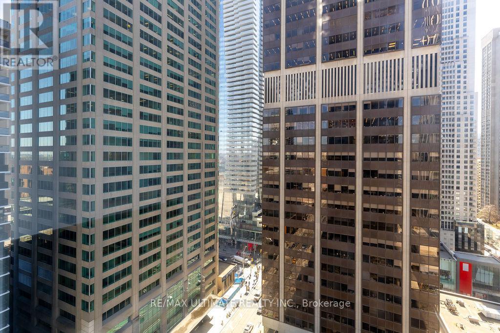 1805 - 8 Cumberland Street, Toronto, Ontario  M4W 0B6 - Photo 33 - C12039673