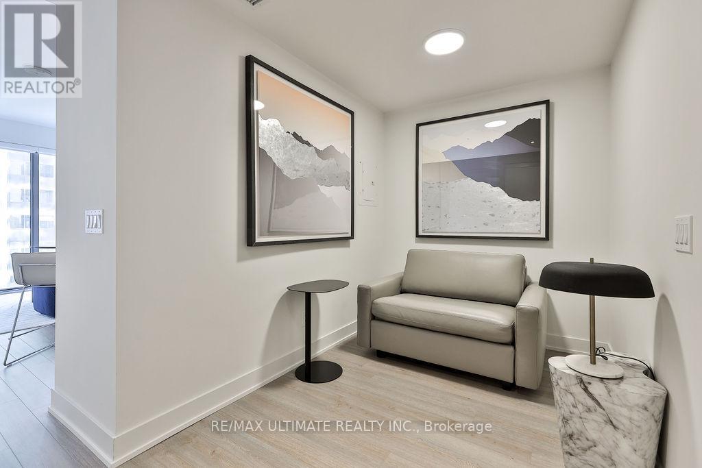 1805 - 8 Cumberland Street, Toronto, Ontario  M4W 0B6 - Photo 6 - C12039673