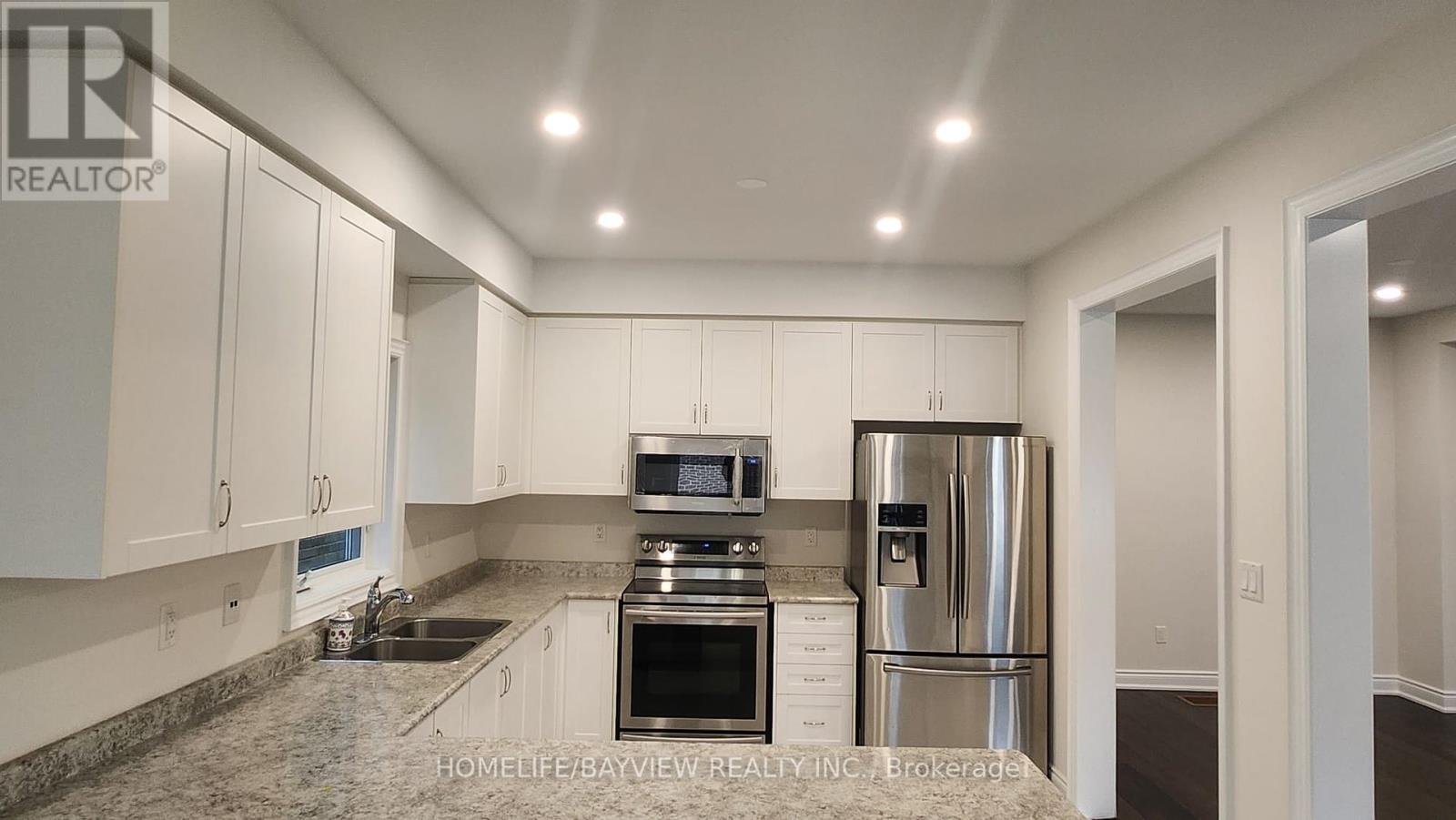 1263 Peelar Crescent, Innisfil, Ontario  L0L 1W0 - Photo 6 - N12039633