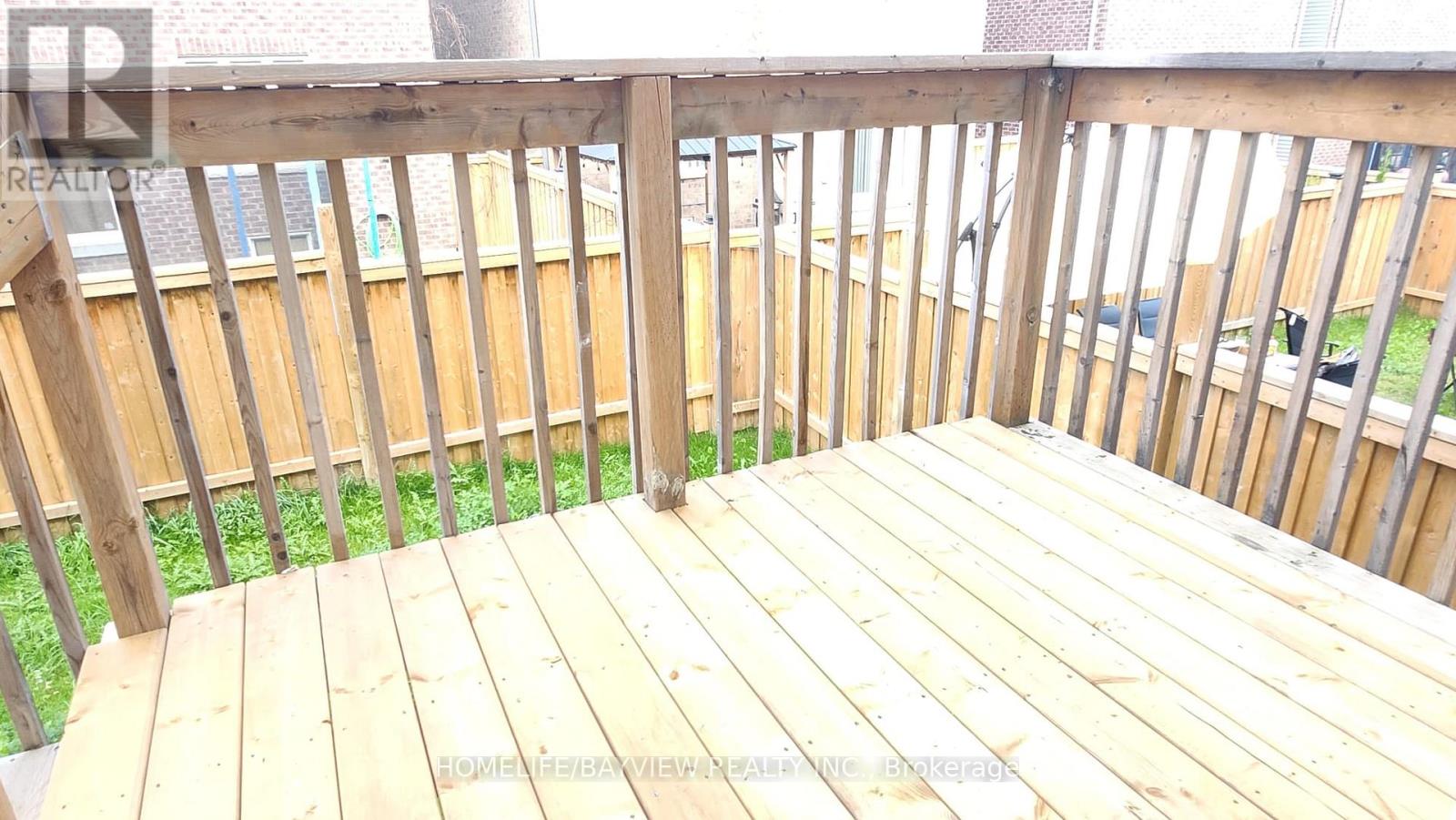 1263 Peelar Crescent, Innisfil, Ontario  L0L 1W0 - Photo 9 - N12039633