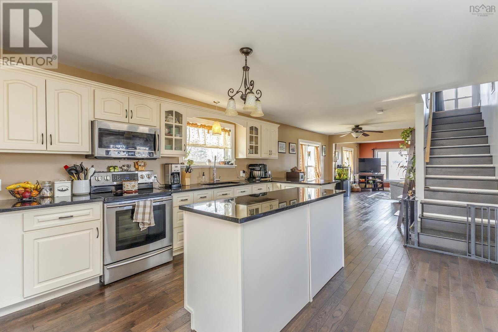 508 Lower Road, Pictou Landing, Nova Scotia  B0K 1X0 - Photo 7 - 202505737