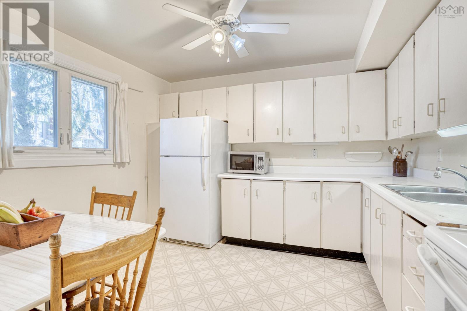 132 Forestside Crescent, Halifax, Nova Scotia  B3M 1M4 - Photo 11 - 202505633