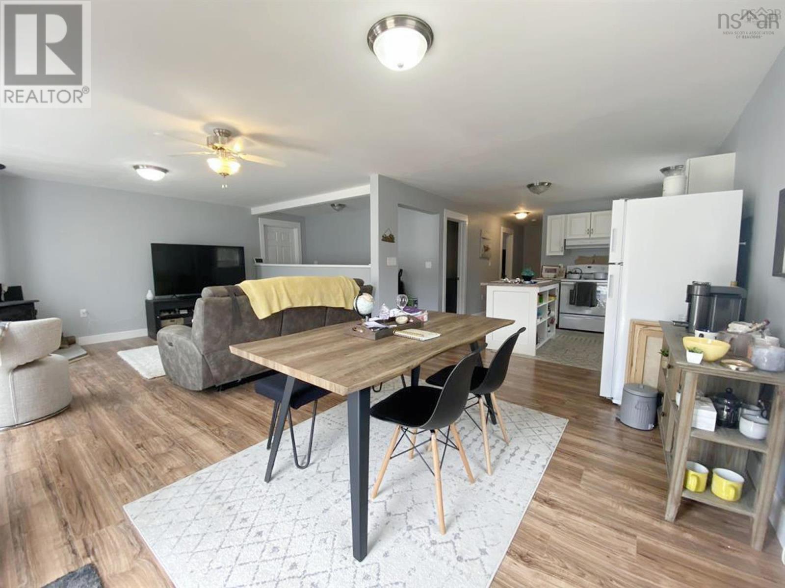 7068 Highway 224, Pleasant Valley, Nova Scotia  B0N 2M0 - Photo 17 - 202505638