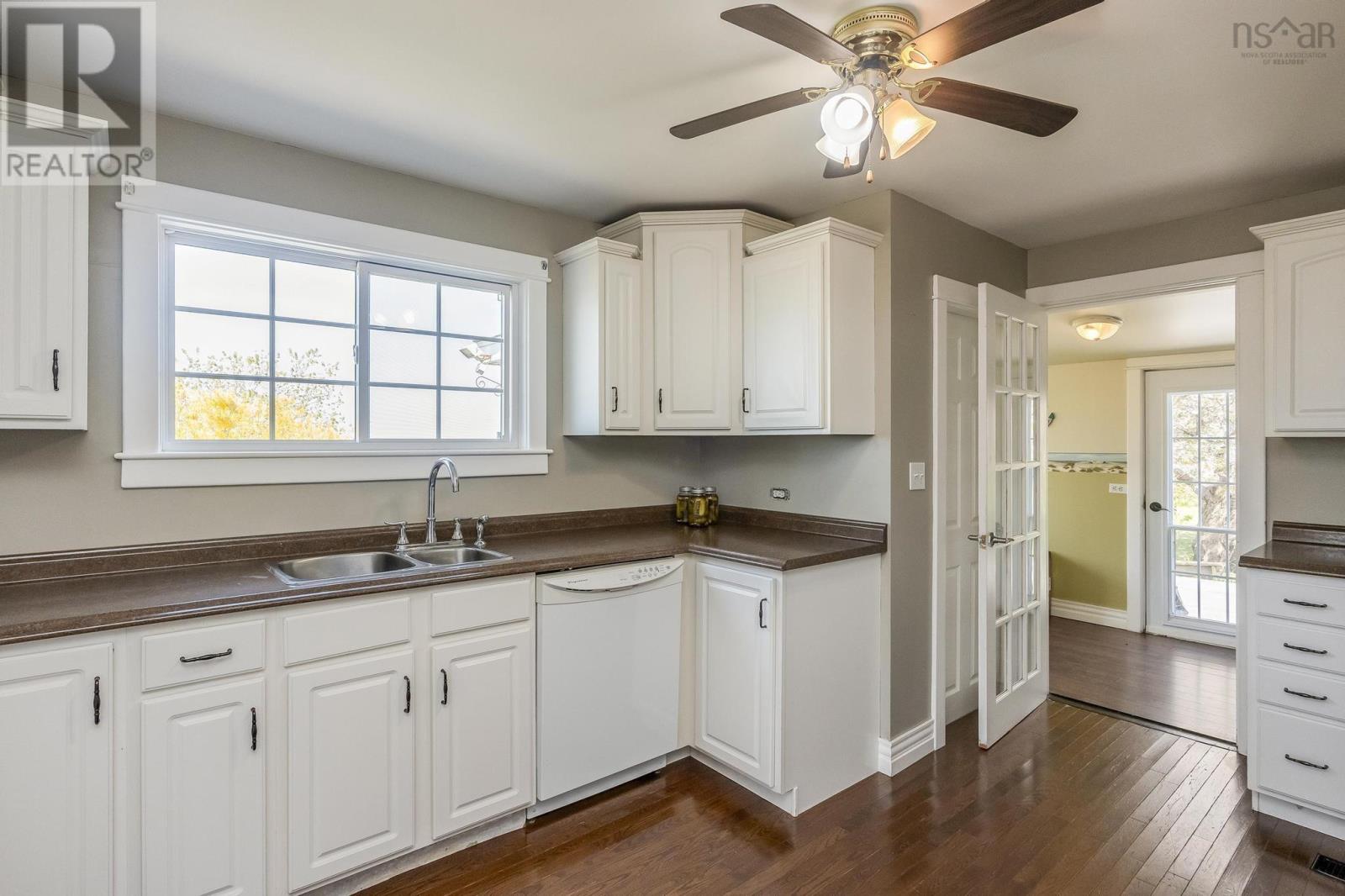 4274 Shore Road, Parkers Cove, Nova Scotia  B0S 1A0 - Photo 11 - 202505714