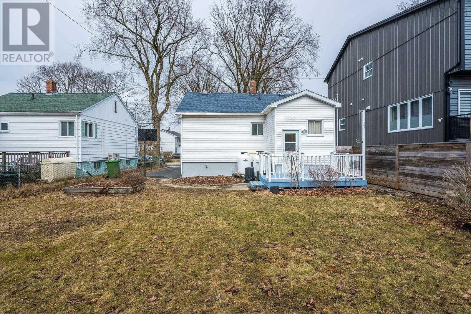 6568 Roslyn Road, Halifax, Nova Scotia  B3L 2M9 - Photo 12 - 202505738