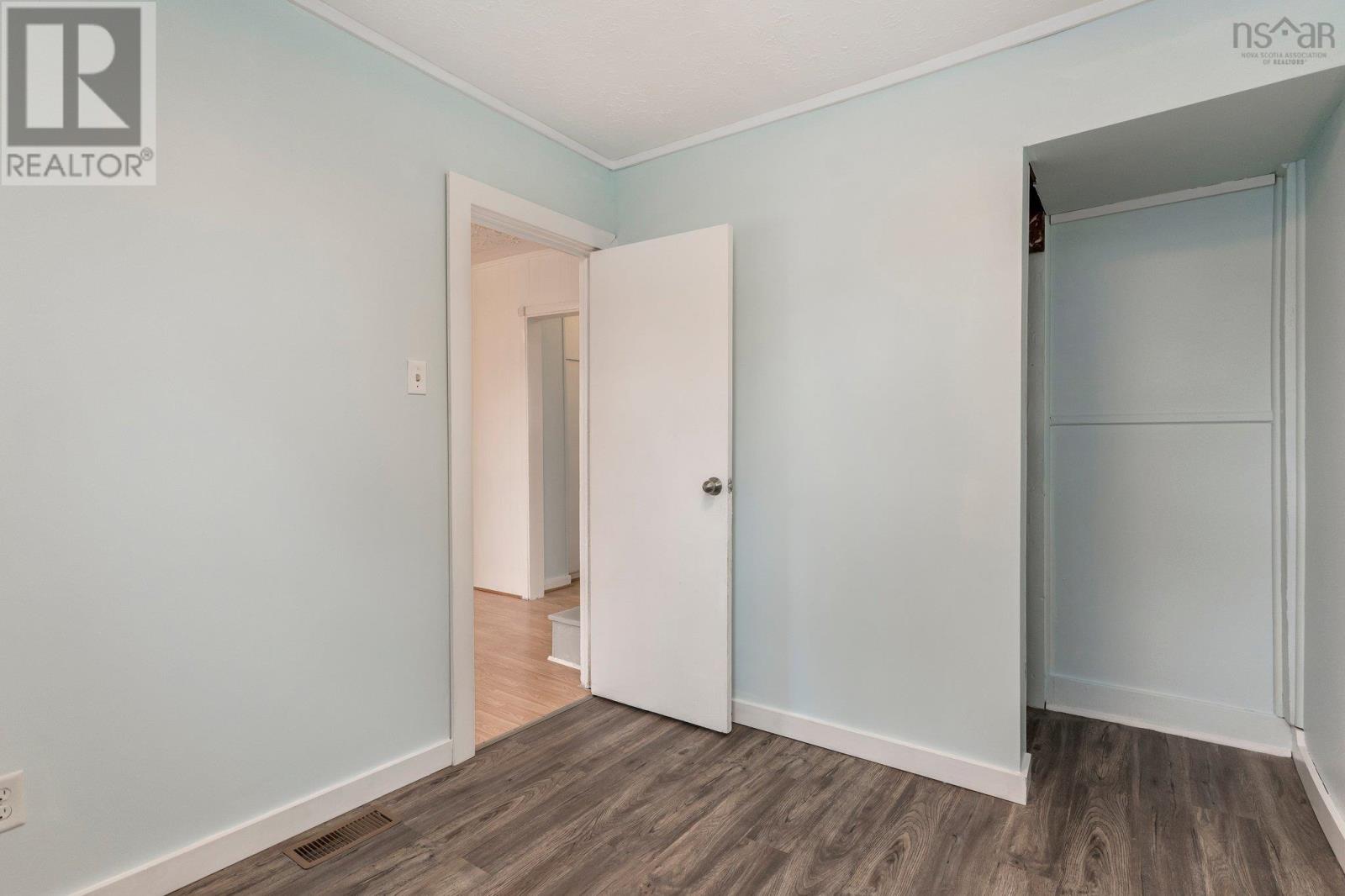 6568 Roslyn Road, Halifax, Nova Scotia  B3L 2M9 - Photo 20 - 202505738