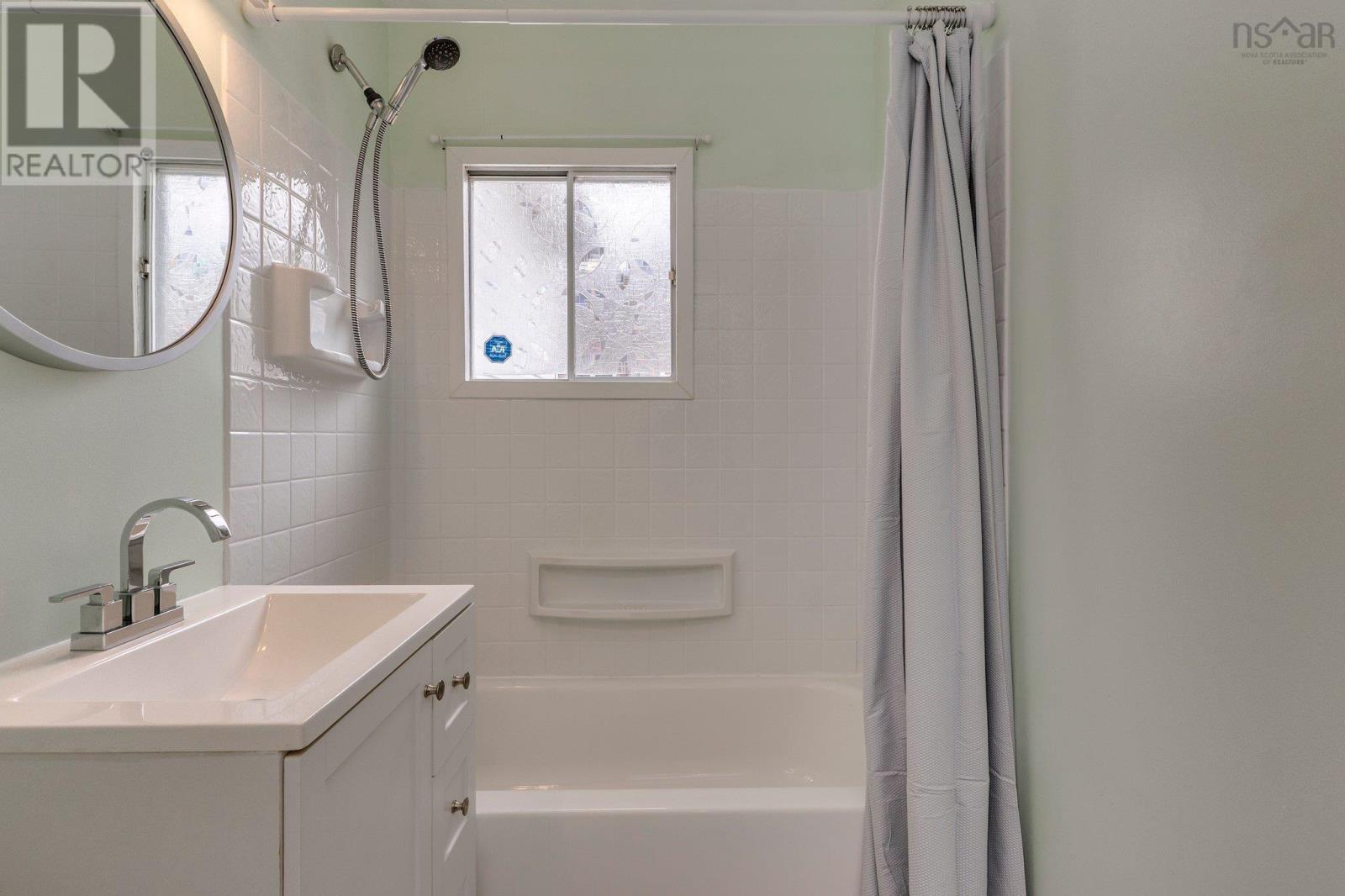 6568 Roslyn Road, Halifax, Nova Scotia  B3L 2M9 - Photo 28 - 202505738