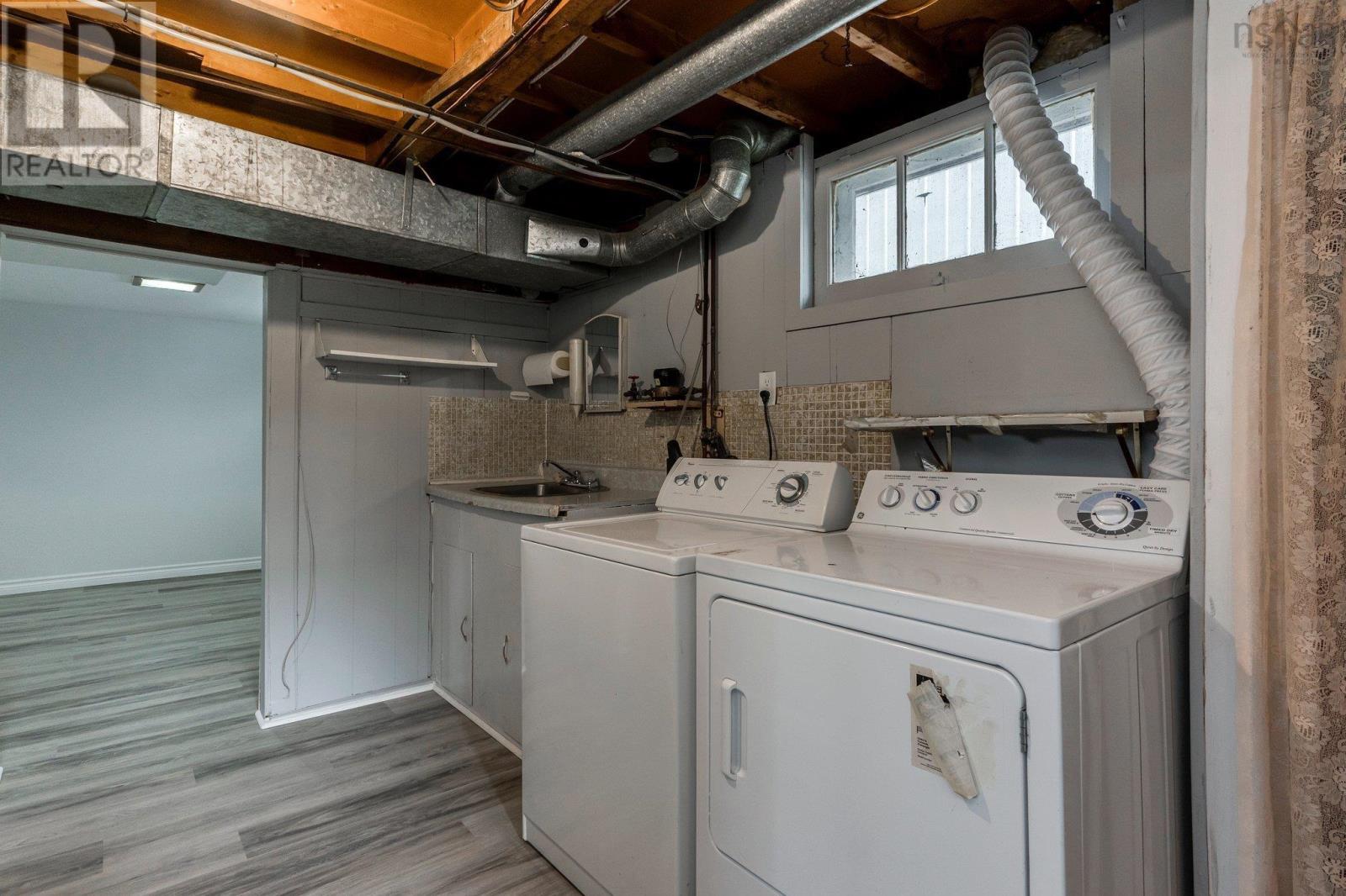 6568 Roslyn Road, Halifax, Nova Scotia  B3L 2M9 - Photo 39 - 202505738