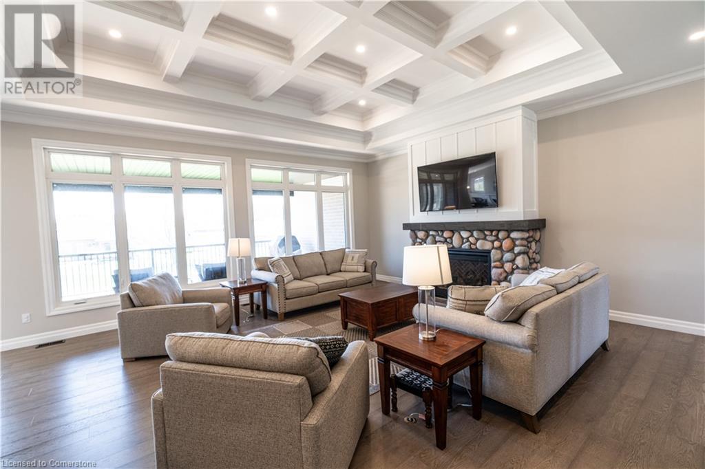15 Hudson Drive, Brantford, Ontario  N3T 0V6 - Photo 5 - 40709371