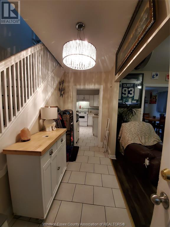 Property at 1390 HOWARD image 3