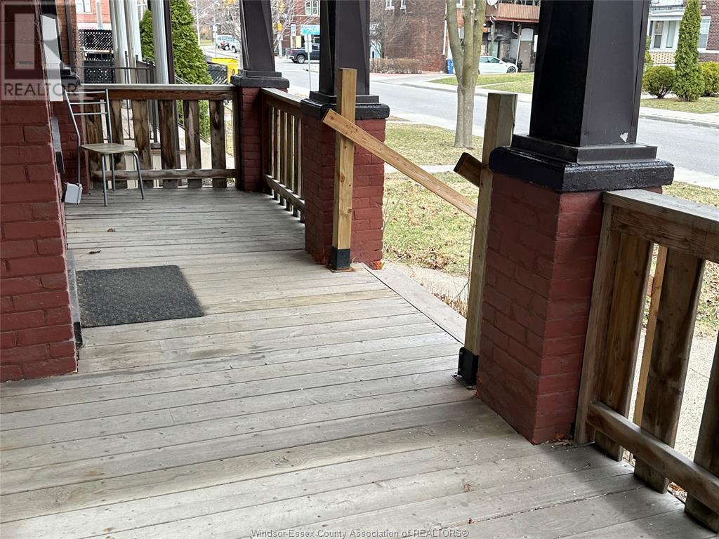 Property at 667 HALL image 2