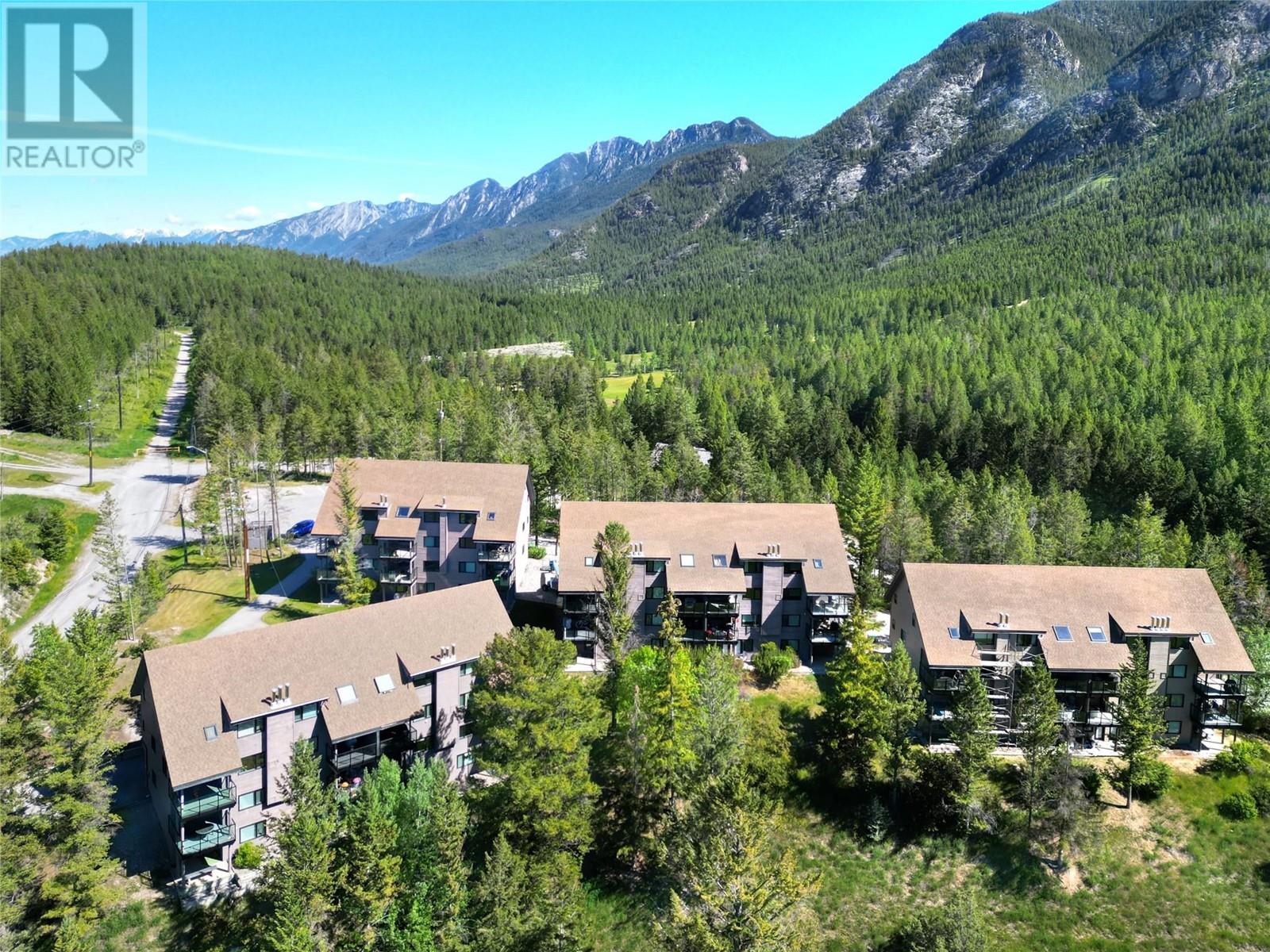 8040 RADIUM GOLF COURSE Road Unit# 9, Radium Hot Springs, British Columbia