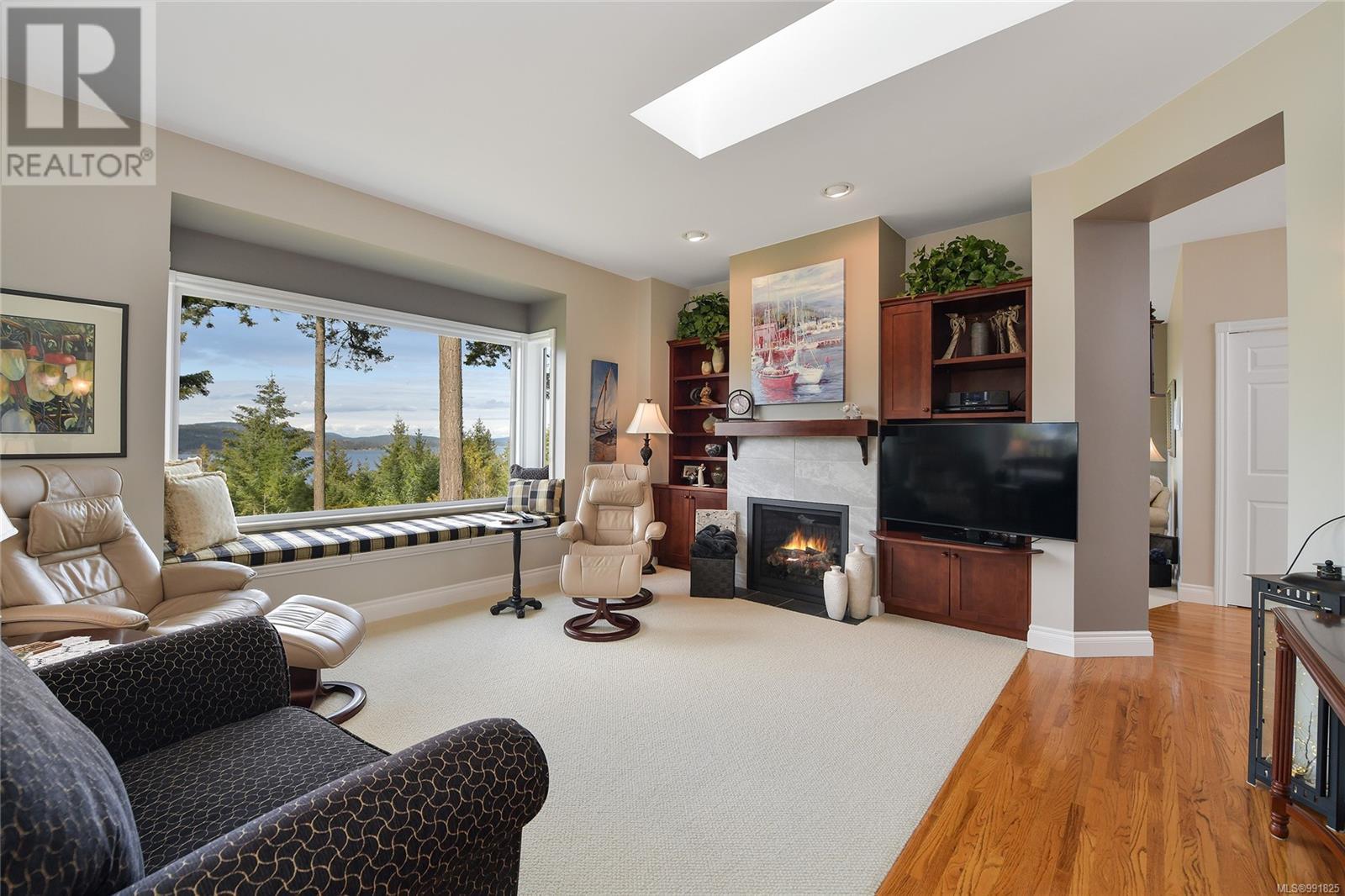 Property at 1160 Readings Dr image 2