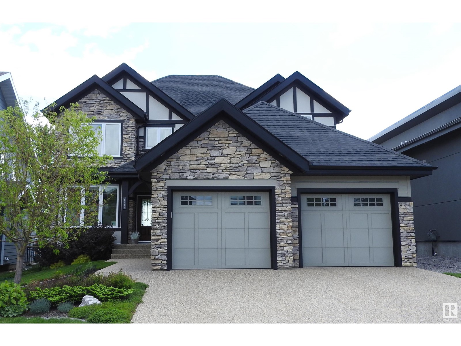 Property at 1111 HAINSTOCK GREEN SW image 1