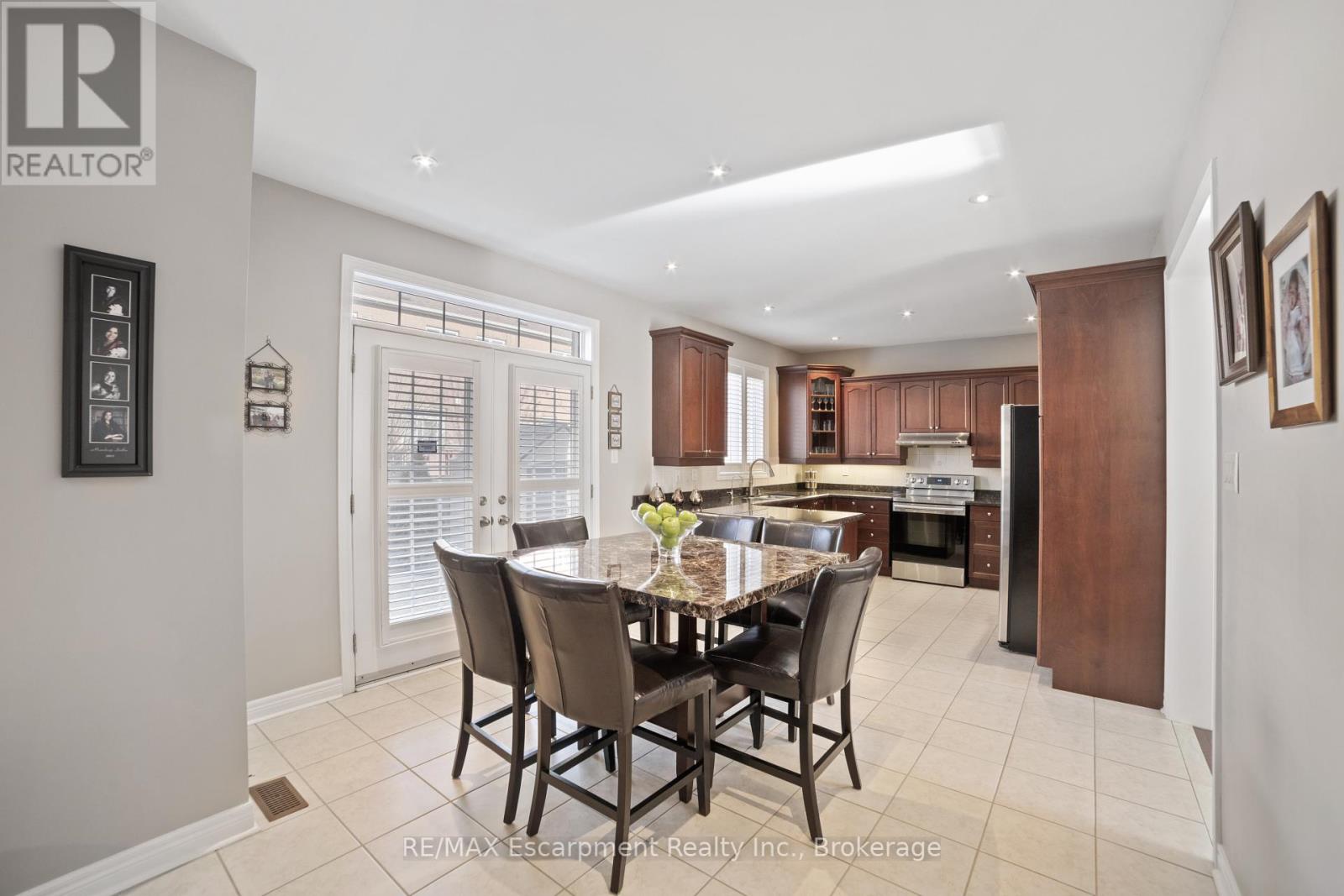 18 Cooperage Street, Brampton, Ontario  L6Y 5J2 - Photo 13 - W12031017