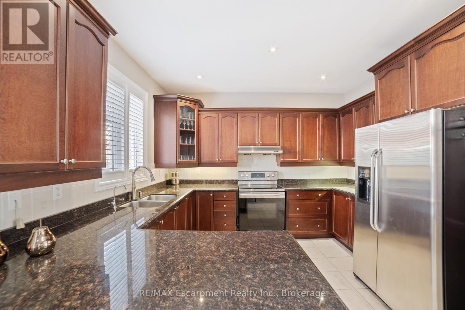 18 Cooperage Street, Brampton, Ontario  L6Y 5J2 - Photo 15 - W12031017