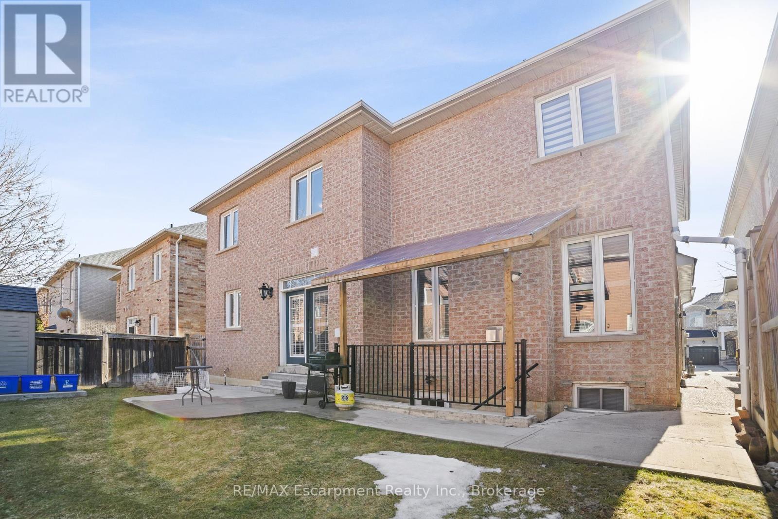 18 Cooperage Street, Brampton, Ontario  L6Y 5J2 - Photo 41 - W12031017