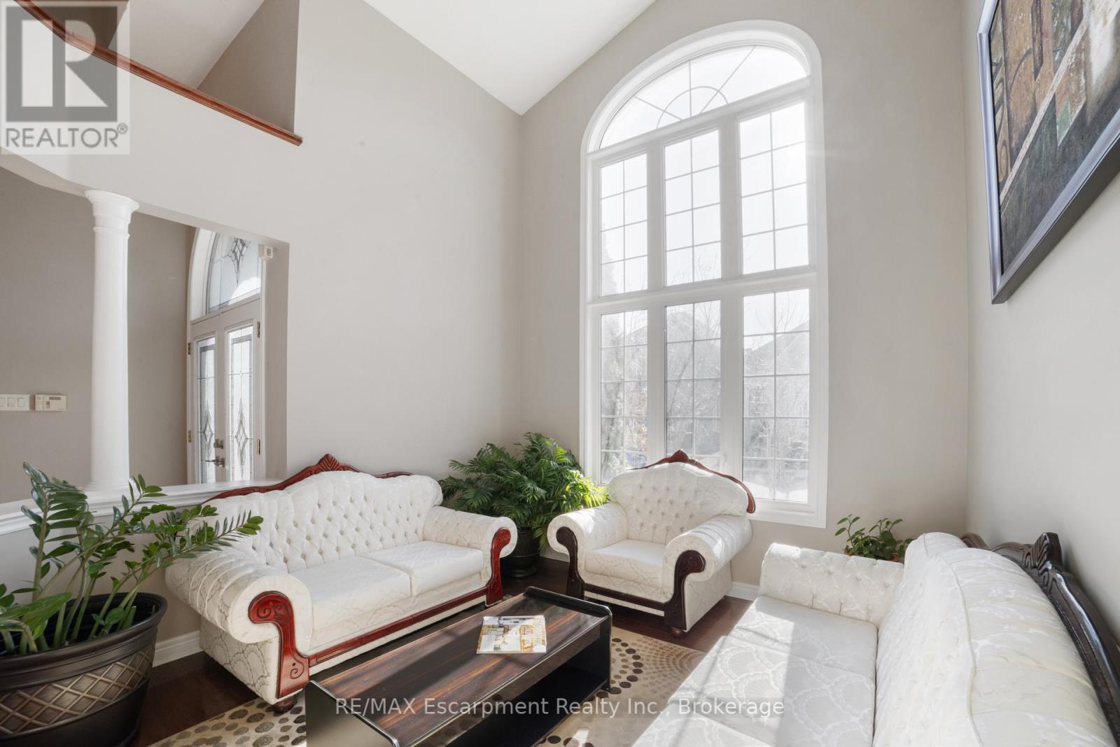 18 Cooperage Street, Brampton, Ontario  L6Y 5J2 - Photo 6 - W12031017