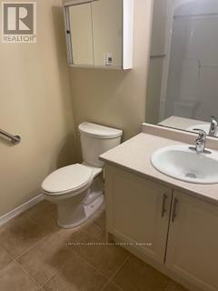 415 - 1056 Queens Avenue, Oakville (Cp College Park), Ontario  L6H 6R3 - Photo 7 - W12039824