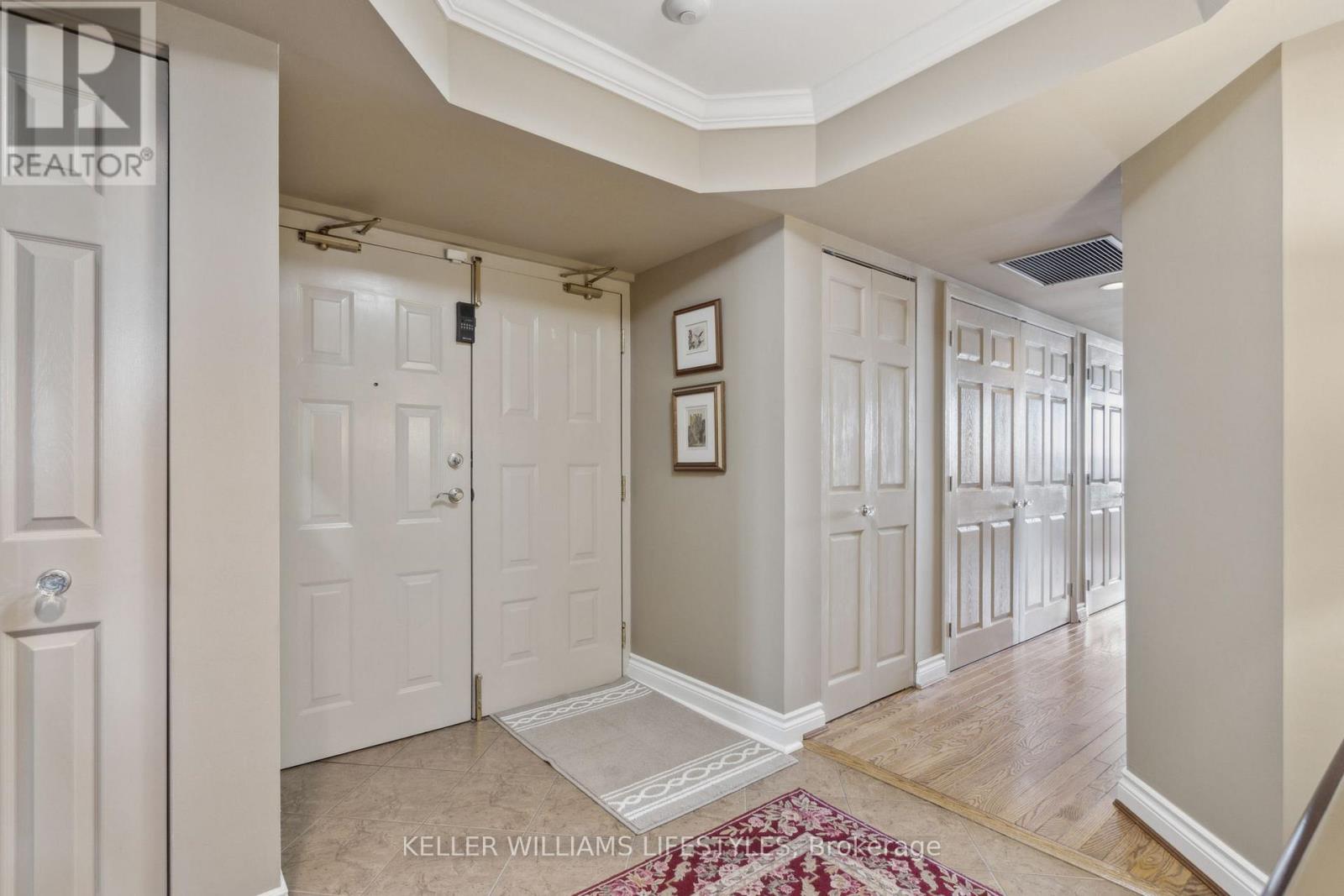 Property at 1103 - 7 PICTON STREET image 3