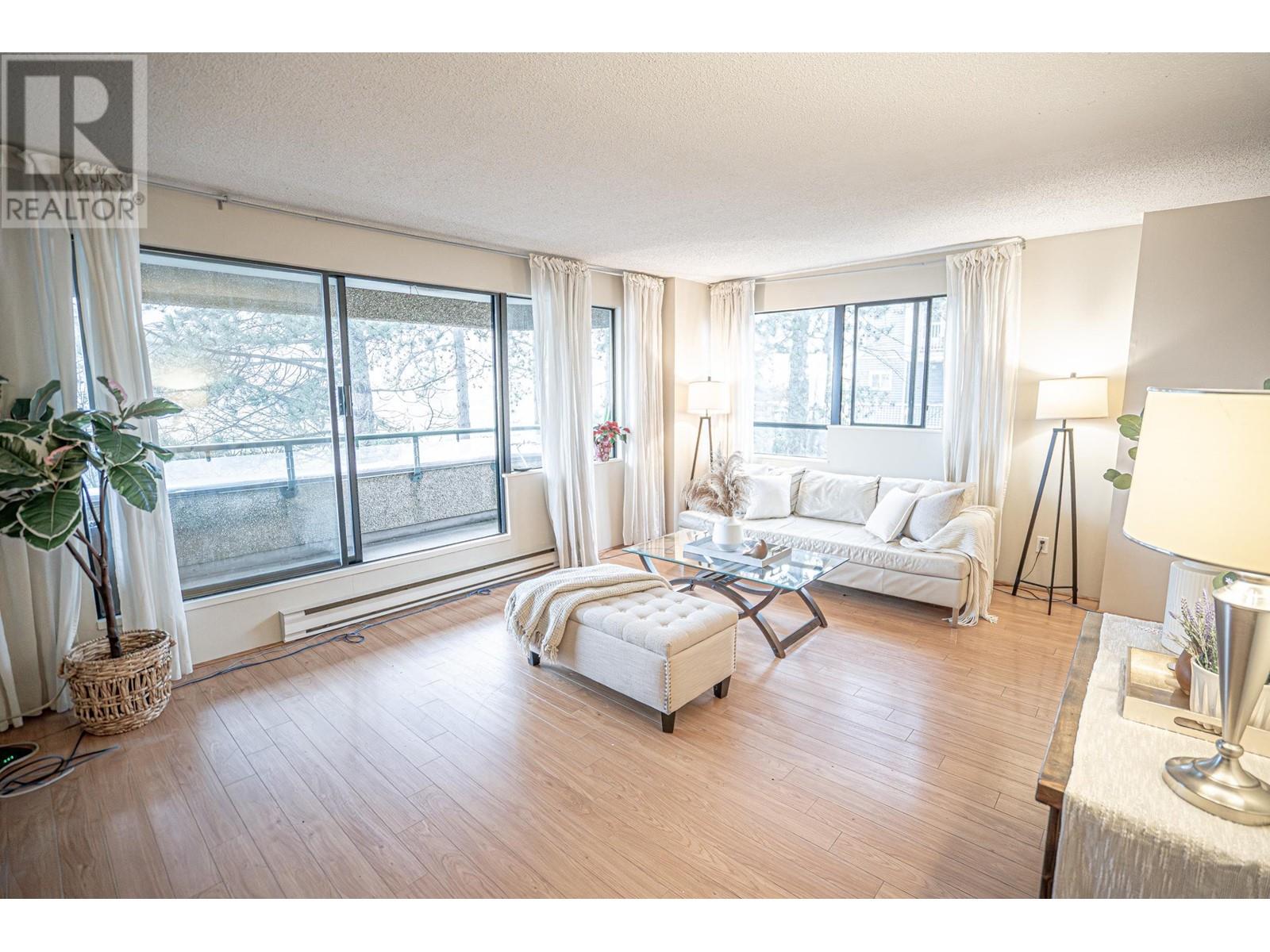 302 1026 Queens Avenue, New Westminster, British Columbia  V3M 6B2 - Photo 8 - R2981398