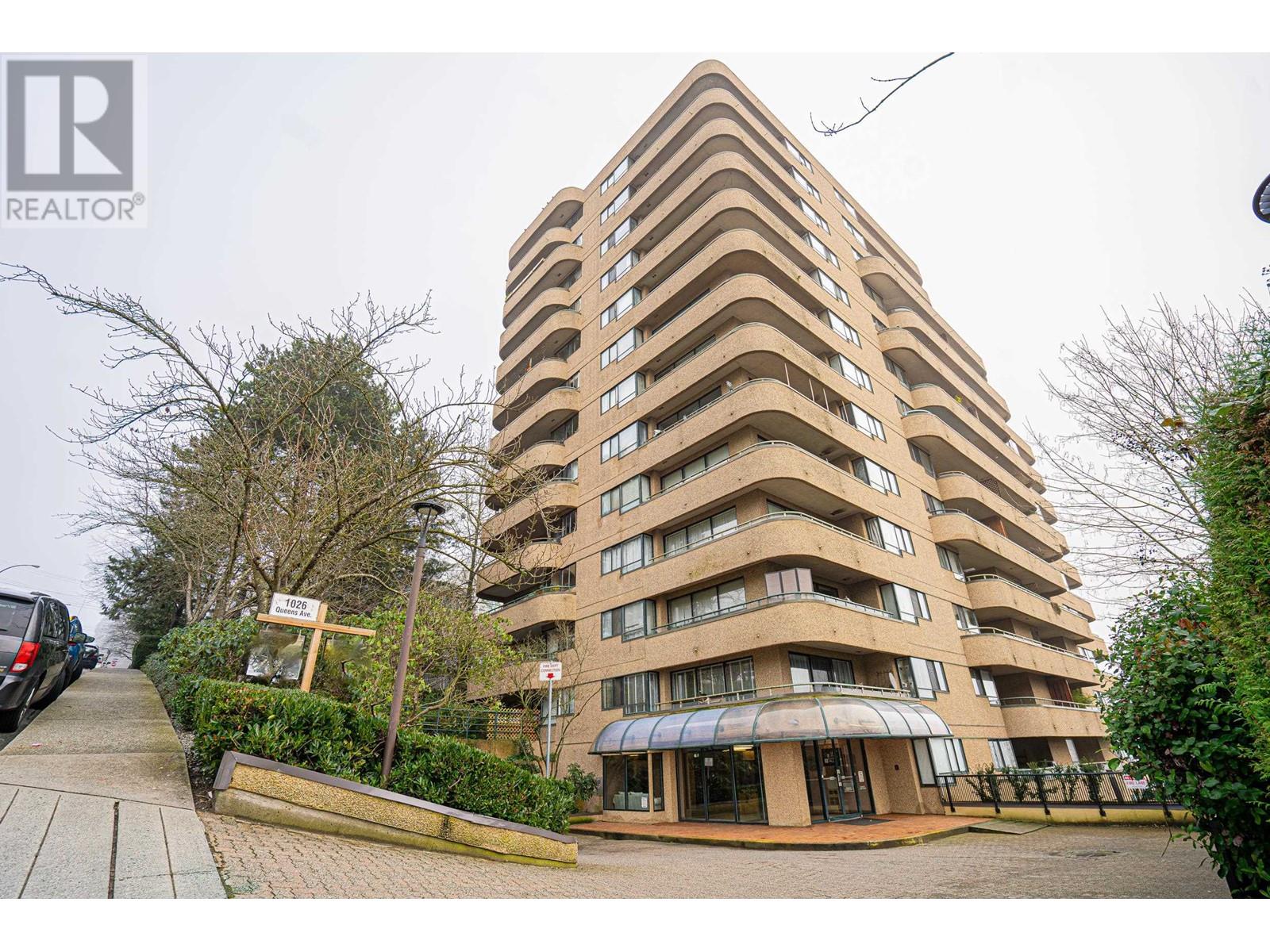 302 1026 Queens Avenue, New Westminster, British Columbia  V3M 6B2 - Photo 2 - R2981398