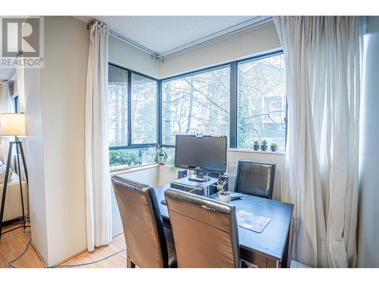 302 1026 Queens Avenue, New Westminster, British Columbia  V3M 6B2 - Photo 15 - R2981398