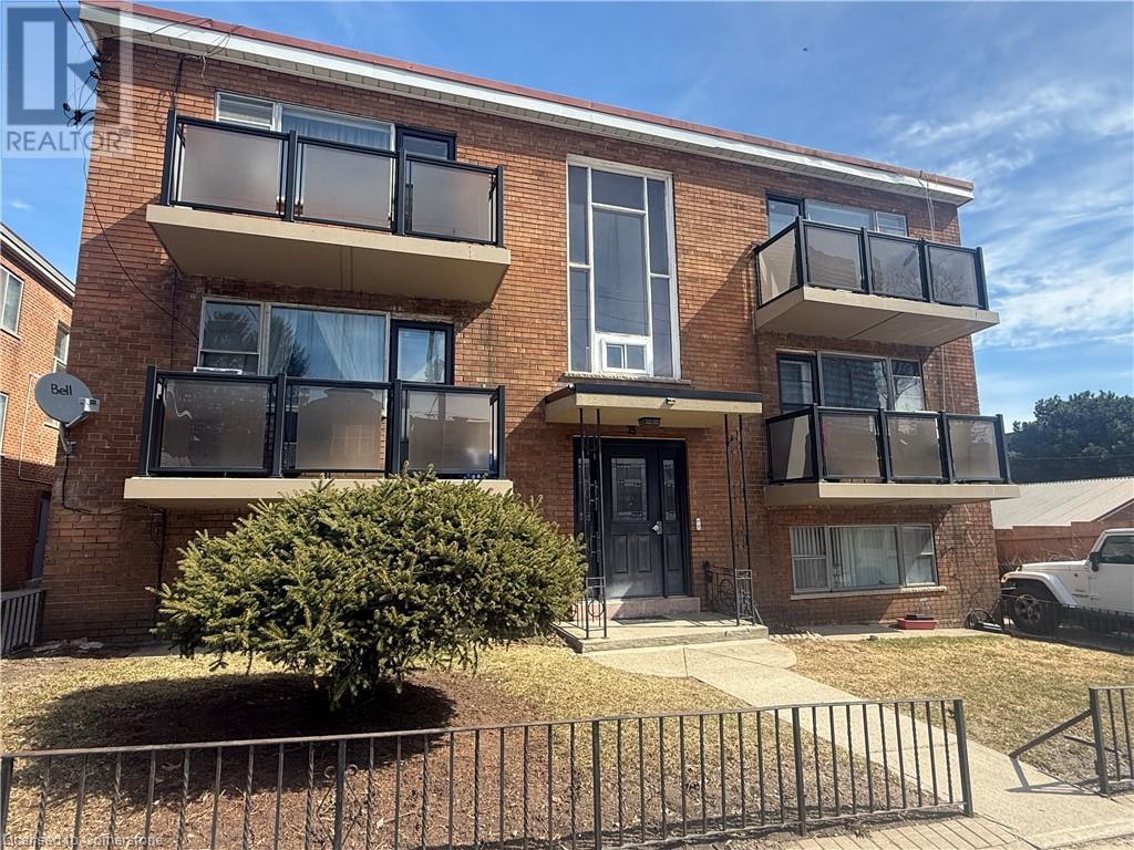 25 Windermere Avenue